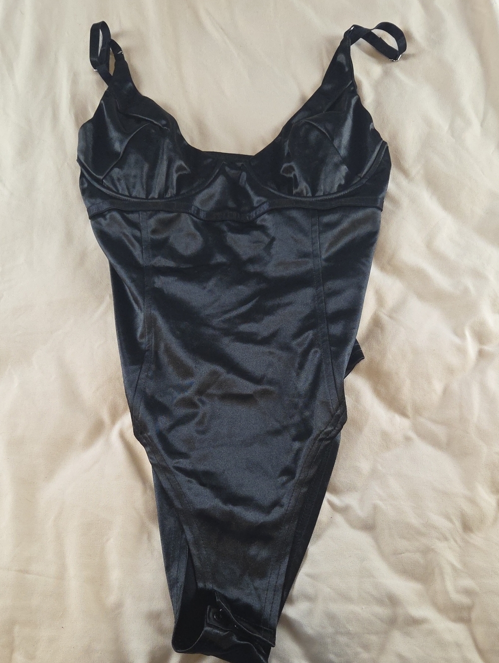 Satin Black Shaping Bodysuit W/ Underwire- Large NWOT